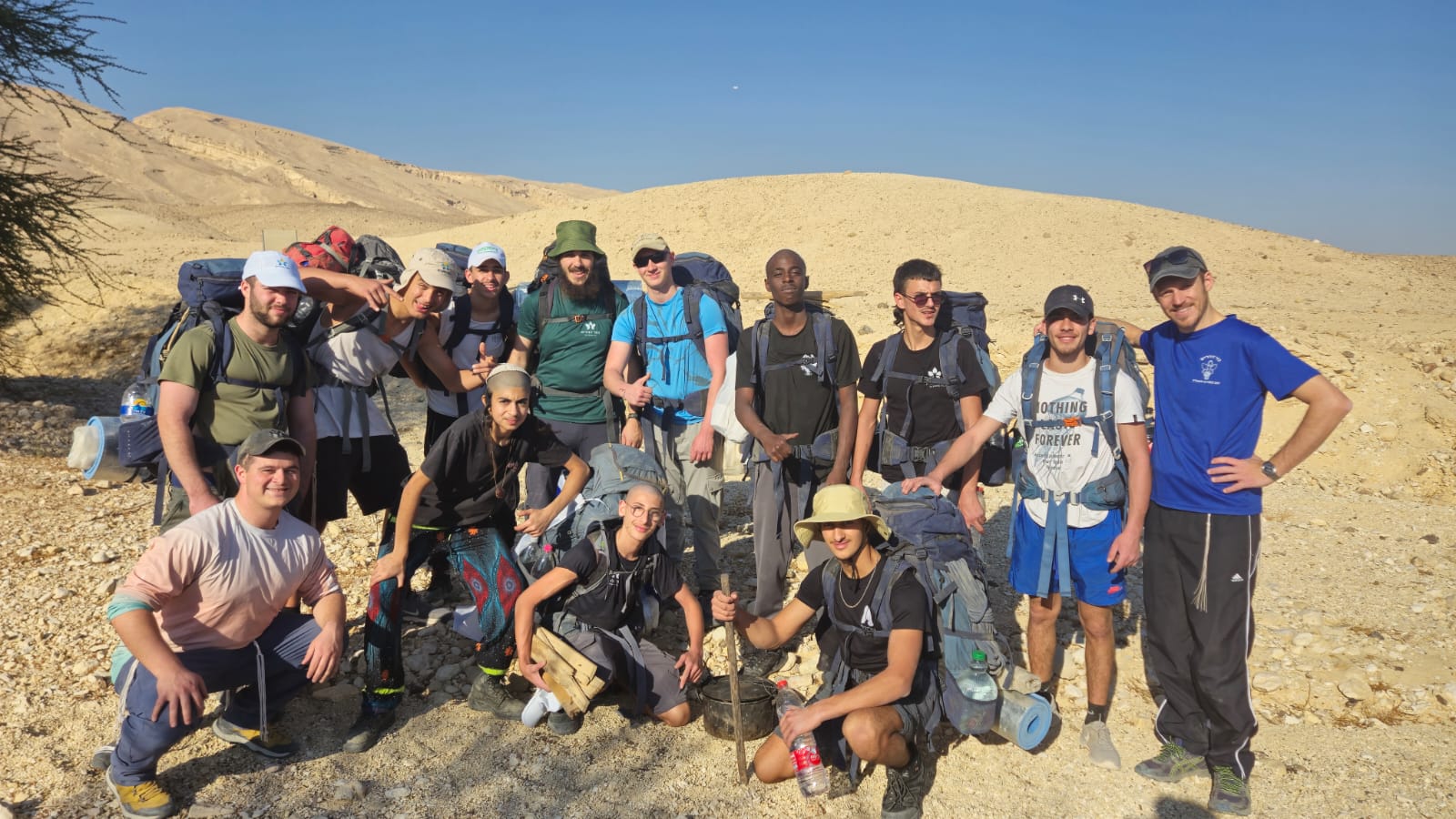 תלמידי כיתה יב במסע במדבר